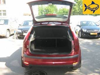 2006 Ford Focus Photos