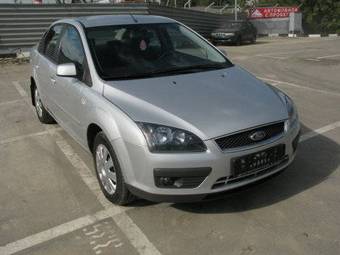 2006 Ford Focus Photos