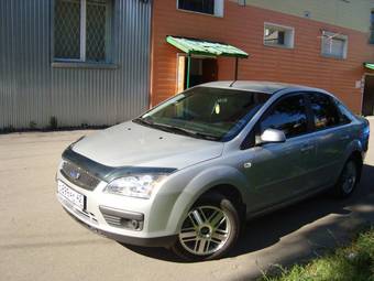 2006 Ford Focus Photos