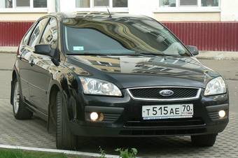 2006 Ford Focus Photos