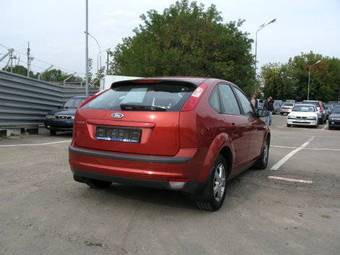 2006 Ford Focus Photos