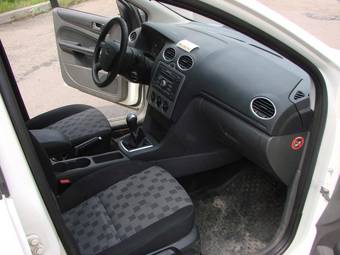 2006 Ford Focus Pictures
