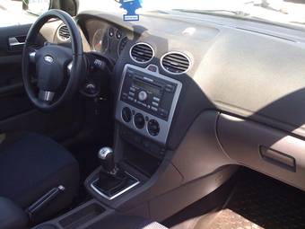 2006 Ford Focus Pictures