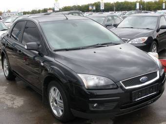 2006 Ford Focus Photos