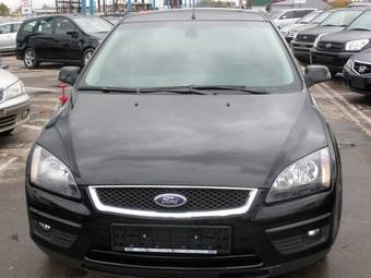2006 Ford Focus Photos
