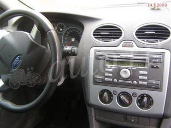 2006 Ford Focus Photos