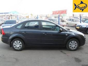 2006 Ford Focus Images