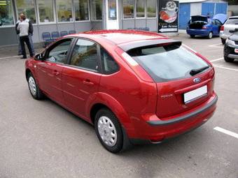 2006 Ford Focus Pictures