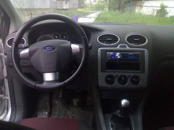 2006 Ford Focus Images