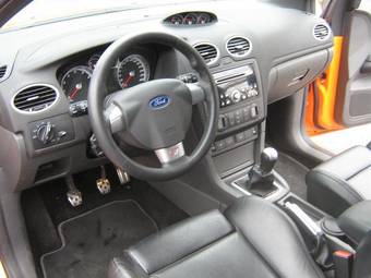 2006 Ford Focus Photos