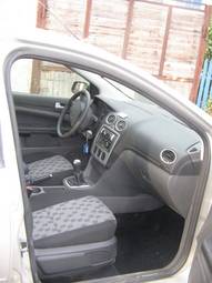 2006 Ford Focus Pictures