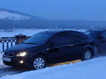 2007 Ford Focus Photos