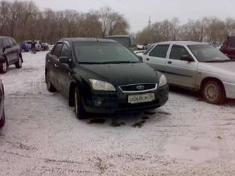 2007 Ford Focus Photos