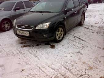 2007 Ford Focus Photos