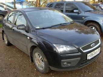 2007 Ford Focus Photos