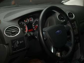 2007 Ford Focus Pictures