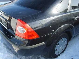 2007 Ford Focus Photos