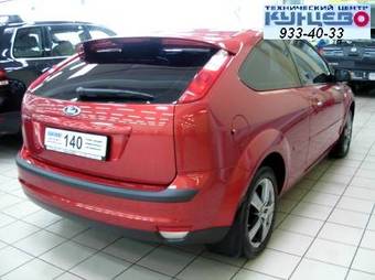2007 Ford Focus Photos