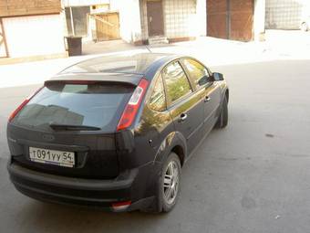 2007 Ford Focus Wallpapers