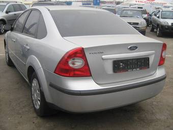 2007 Ford Focus Photos