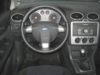 2007 Ford Focus Photos