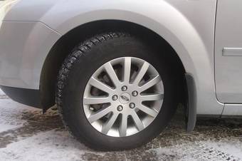 2007 Ford Focus Pictures