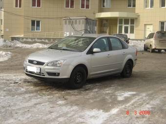 2007 Ford Focus Pictures