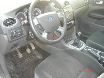 2007 Ford Focus Photos