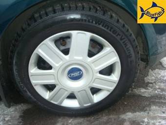 2007 Ford Focus Photos