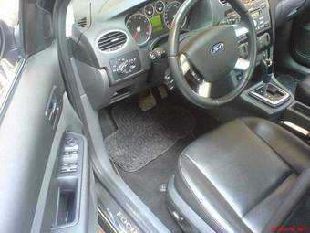 2007 Ford Focus Photos