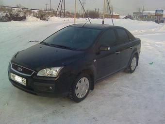 2007 Ford Focus Photos