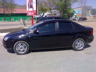 2007 Ford Focus Pictures