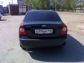 2007 Ford Focus Photos