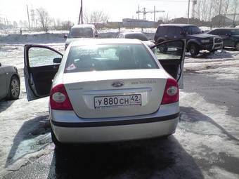 2007 Ford Focus Pictures