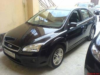 2007 Ford Focus Photos