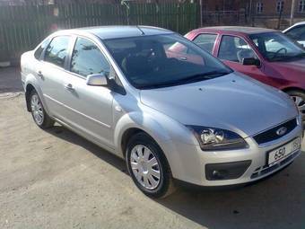 2007 Ford Focus Pictures