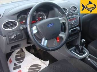 2007 Ford Focus Photos