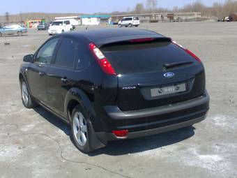 2007 Ford Focus Photos