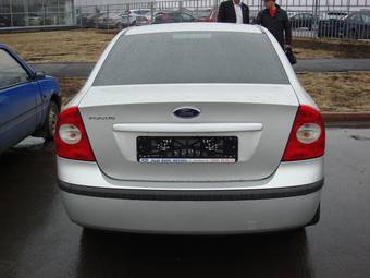 2007 Ford Focus Pictures