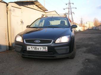 2007 Ford Focus Photos