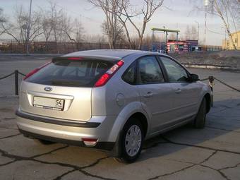 2007 Ford Focus Photos