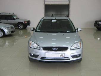 2007 Ford Focus Photos