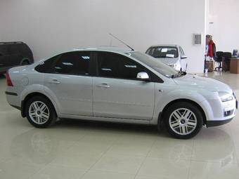 2007 Ford Focus Wallpapers