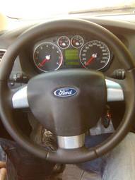 2007 Ford Focus Photos