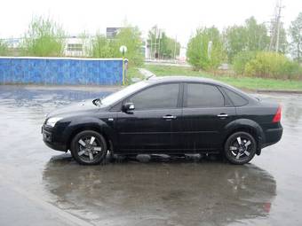 2007 Ford Focus Pics