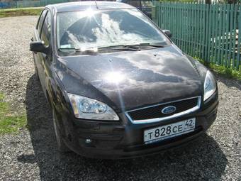 2007 Ford Focus Pictures