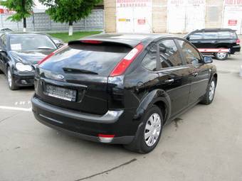 2007 Ford Focus Photos