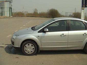 2007 Ford Focus Photos