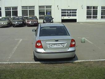 2007 Ford Focus Pictures