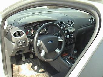 2007 Ford Focus Photos